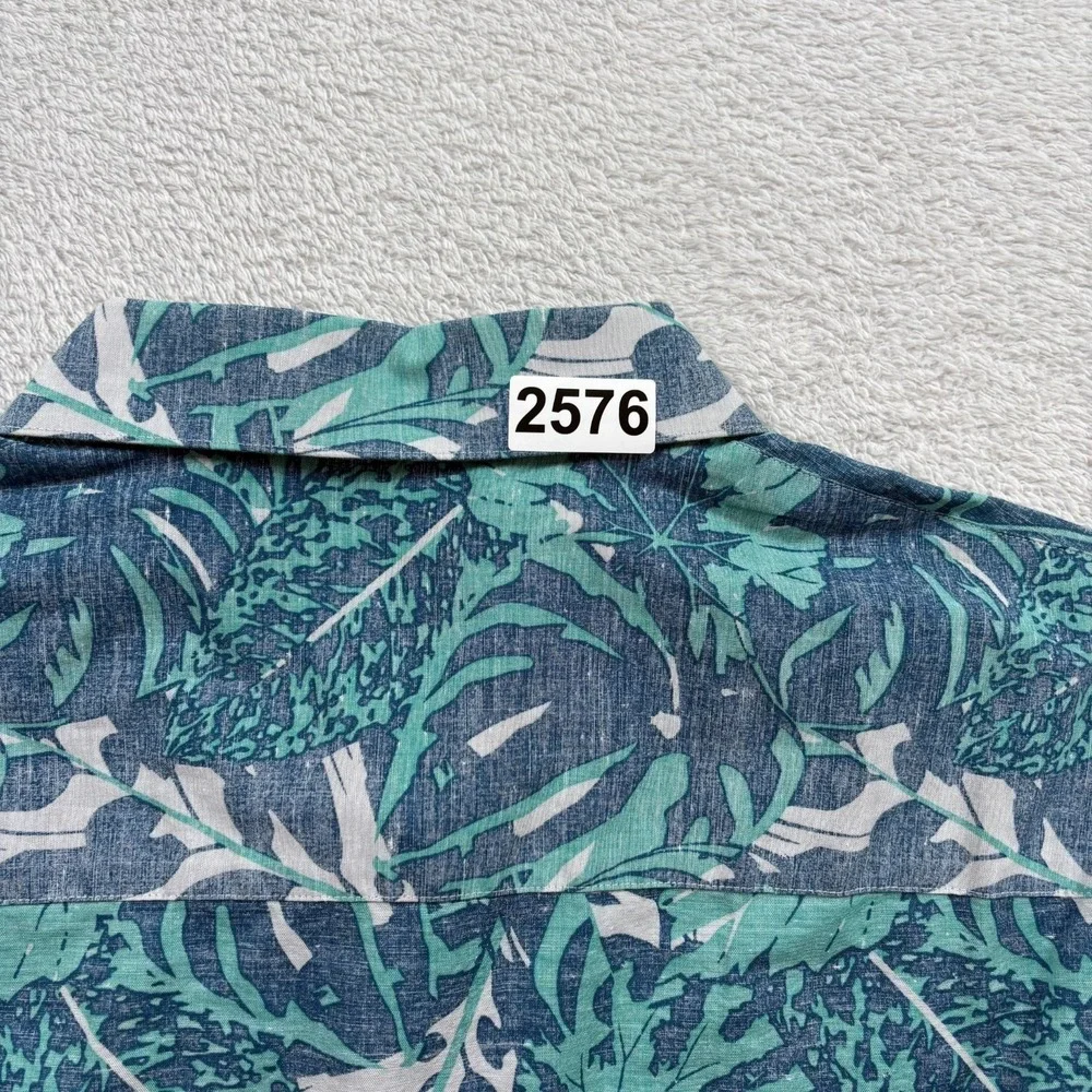 Travis Mathew Shirt‎ Mens XL Blue Cotton Floral Travel Summer Outing Button Up